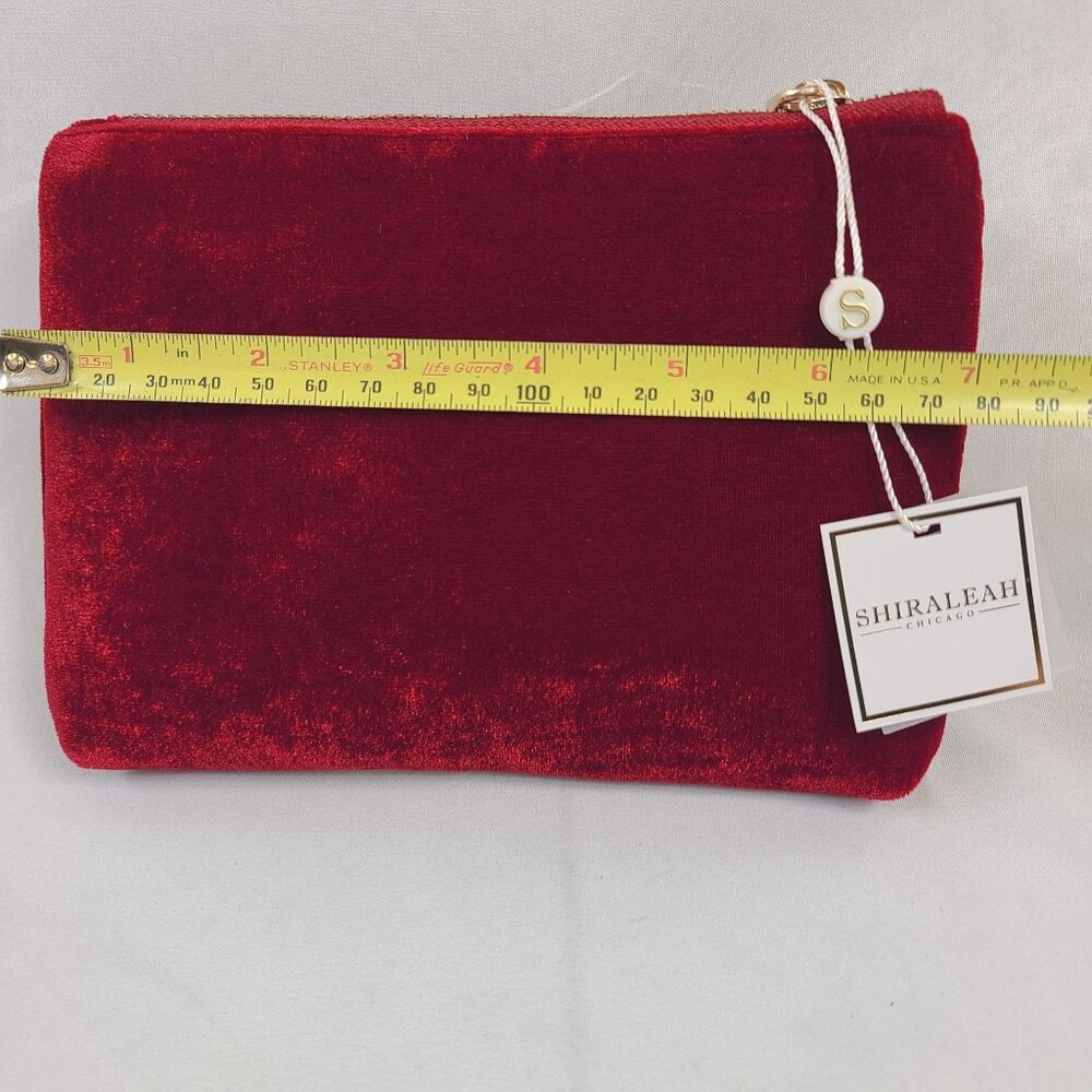 NWT Shiraleah Crimson Bea Bow Wristlet With Velvet & Gold Chain - Picture 4 of 6